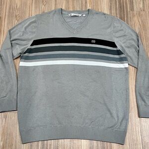 Travis Mathew Men’s XXL V Neck Sweater